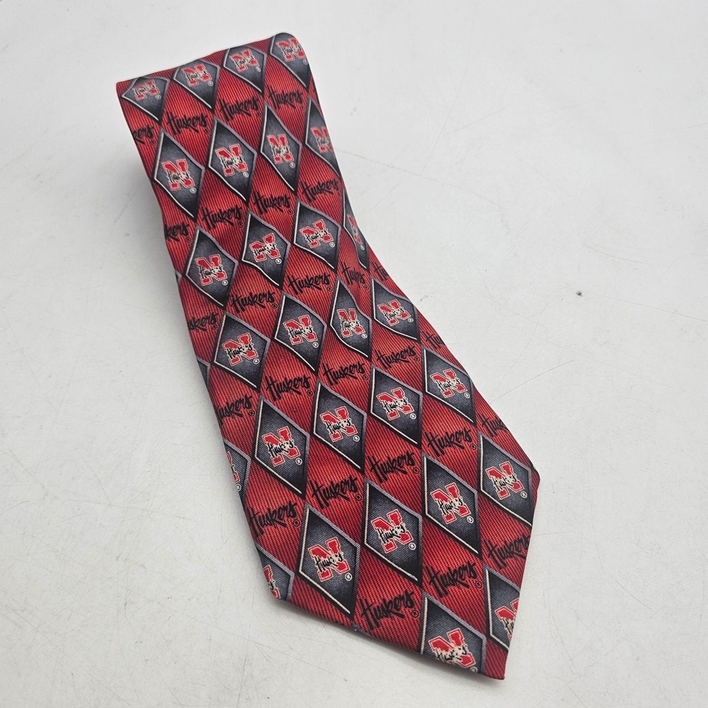Nebraska Cornhuskers Neck Tie Mens One Size Red NCAA Football Silk Eagle
